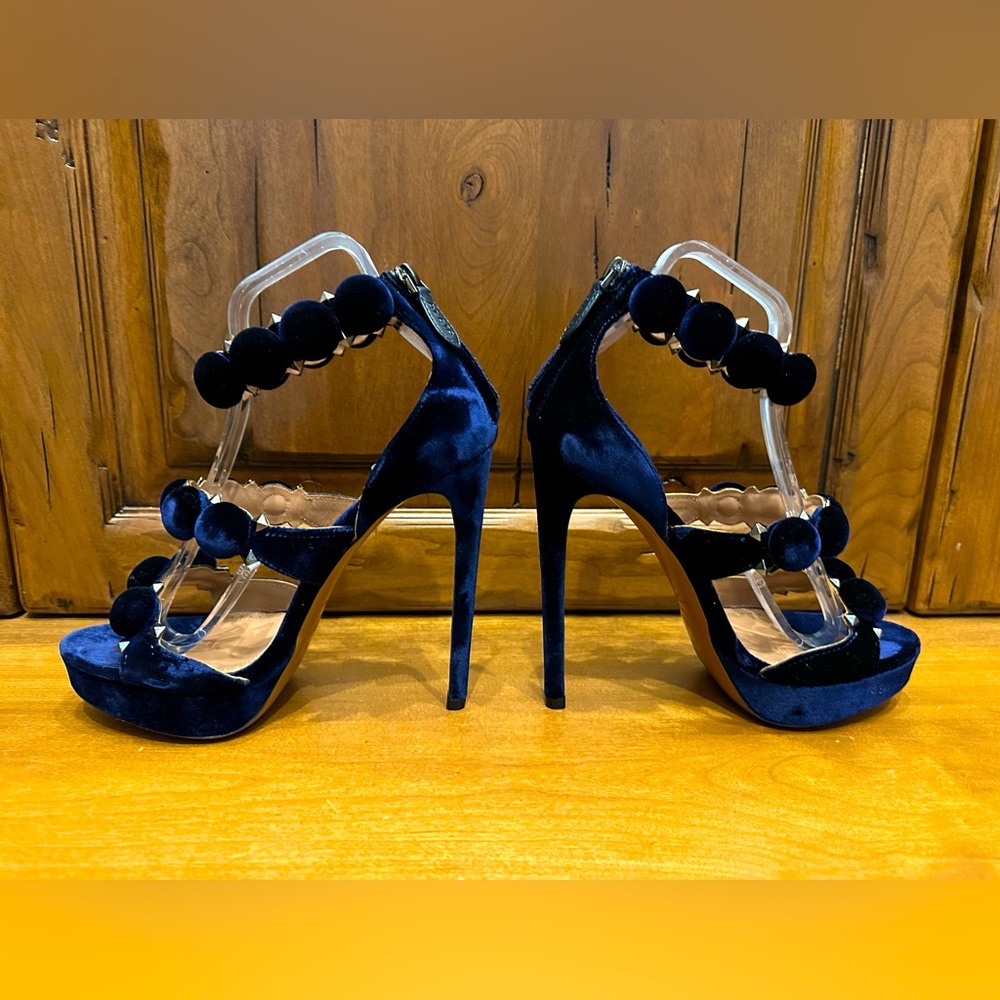 Alaia Bombe Heels in Rich Navy. Never worn.